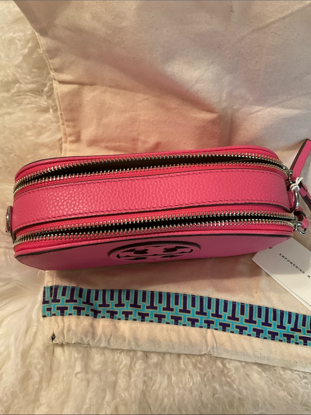 Tory Burch Pink Crossbody Camera Bag NWT - Picture 4 of 12